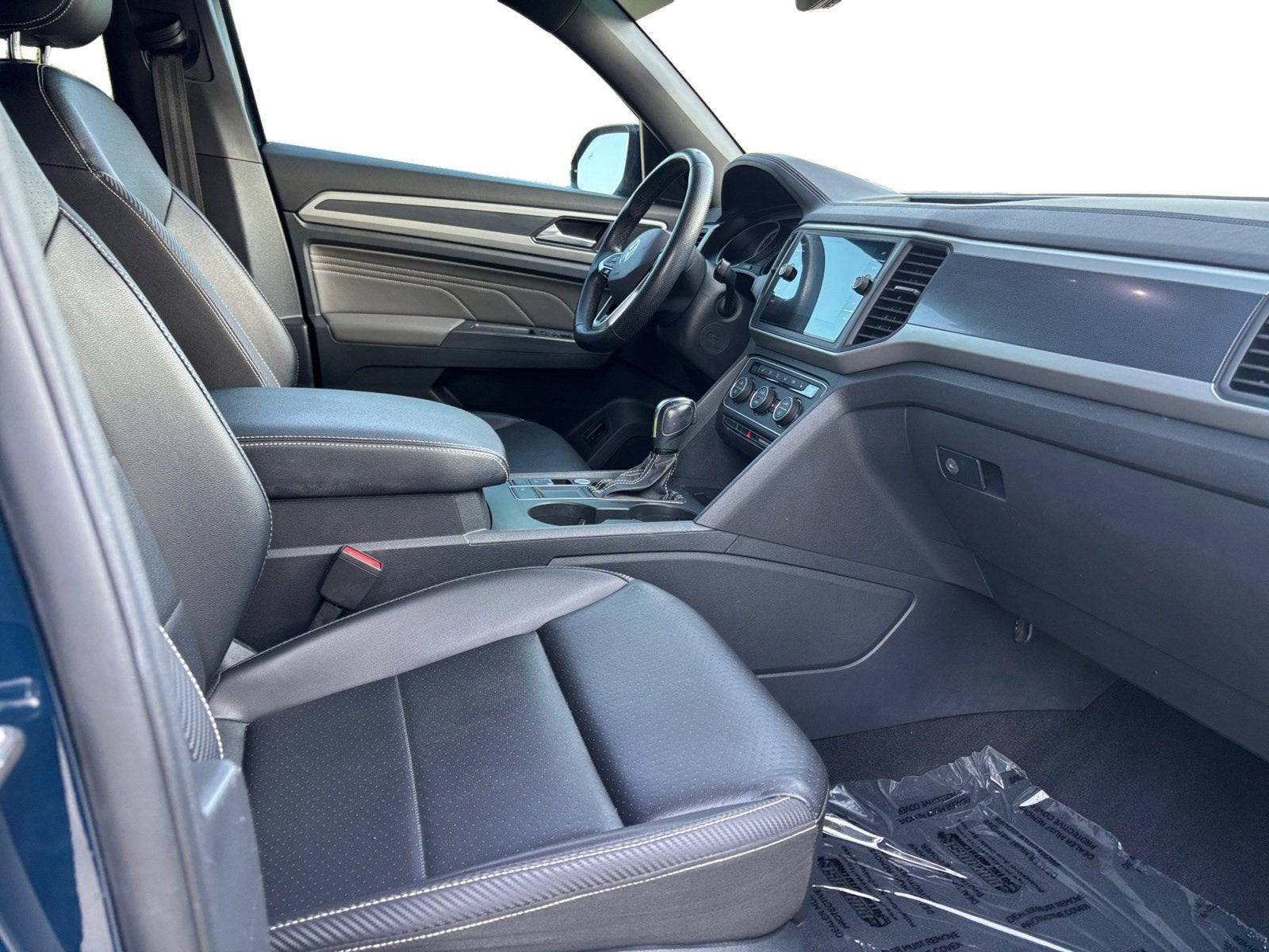 2021 Volkswagen Atlas Cross Sport 3.6L V6 SE w/Technology R-Line