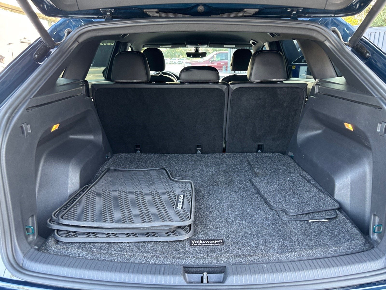 2021 Volkswagen Atlas Cross Sport 3.6L V6 SE w/Technology R-Line