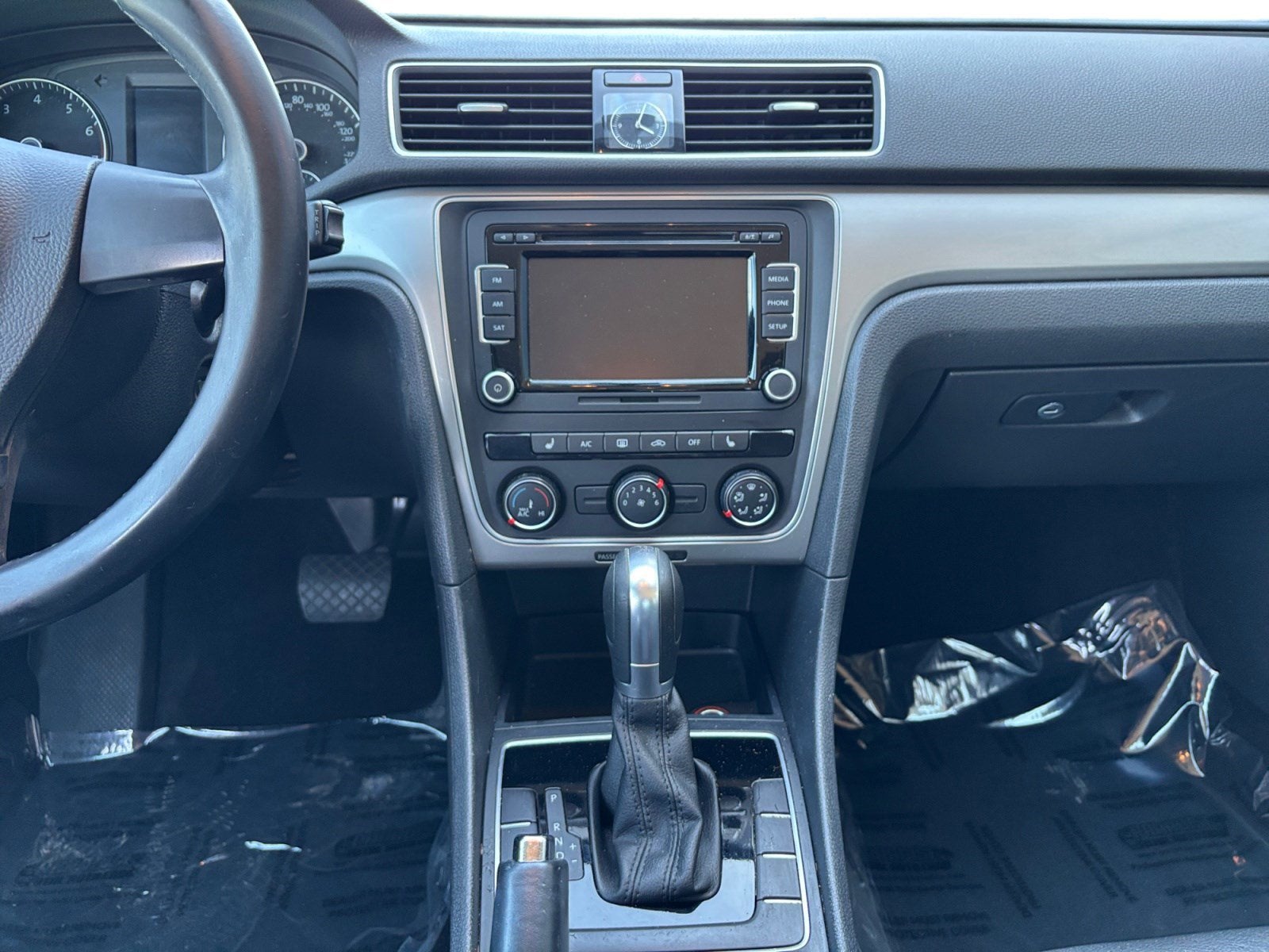 2015 Volkswagen Passat 1.8T Wolfsburg Edition