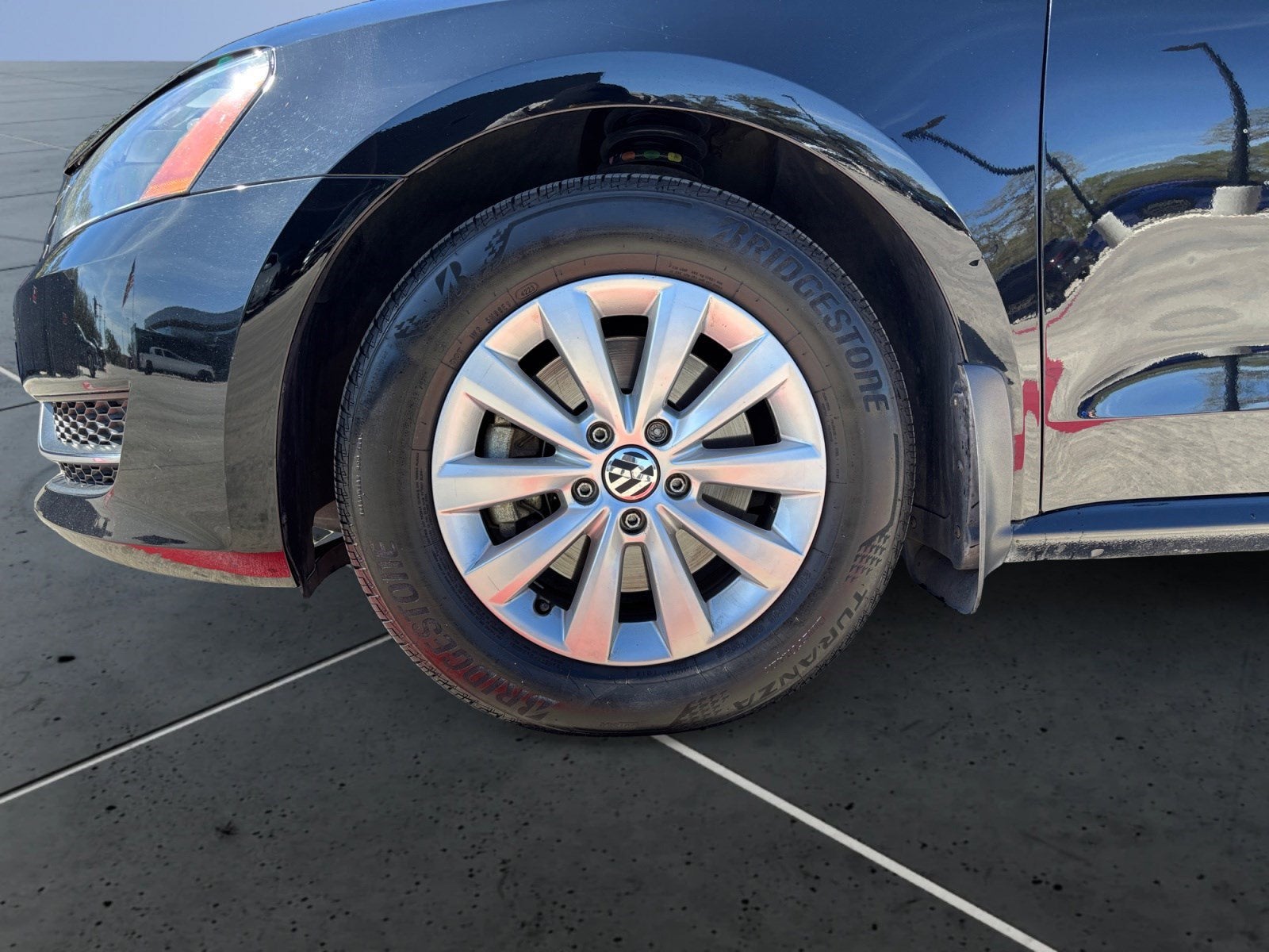 2015 Volkswagen Passat 1.8T Wolfsburg Edition