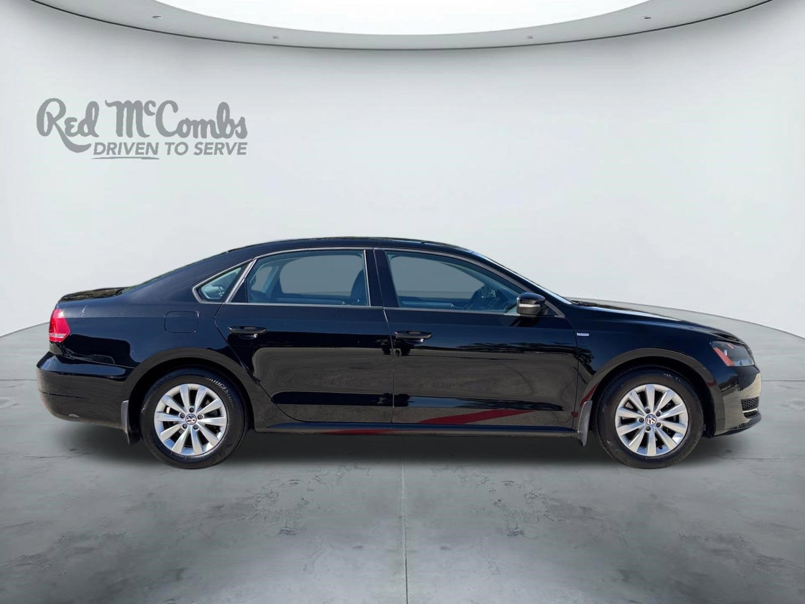 2015 Volkswagen Passat 1.8T Wolfsburg Edition