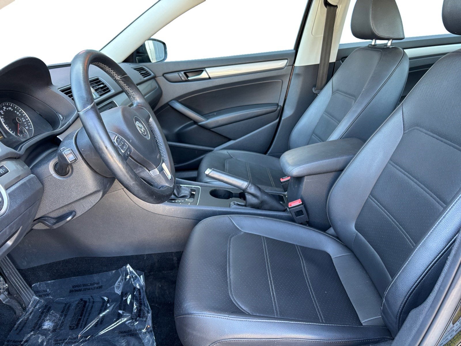 2015 Volkswagen Passat 1.8T Wolfsburg Edition