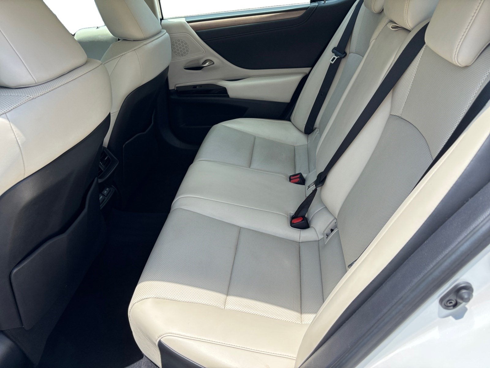 2024 Lexus ES 350