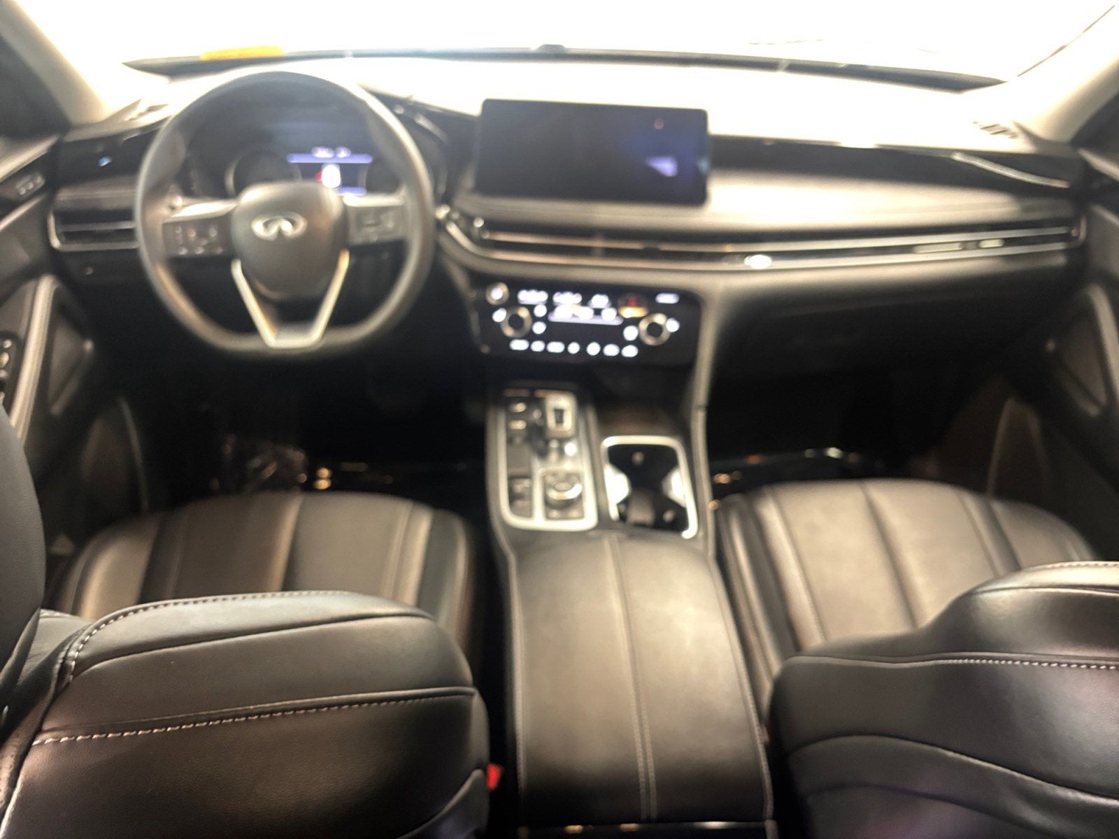 2025 INFINITI QX60 PURE
