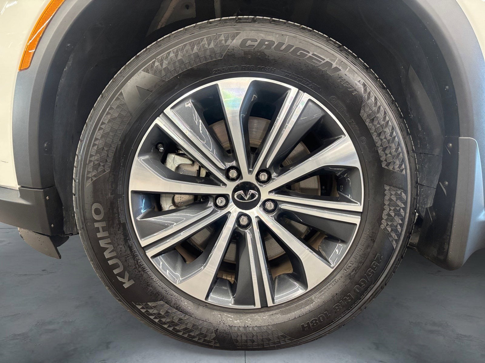 2025 INFINITI QX60 PURE