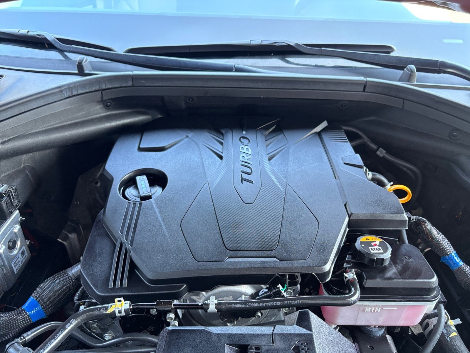 2025 Genesis GV70 2.5T