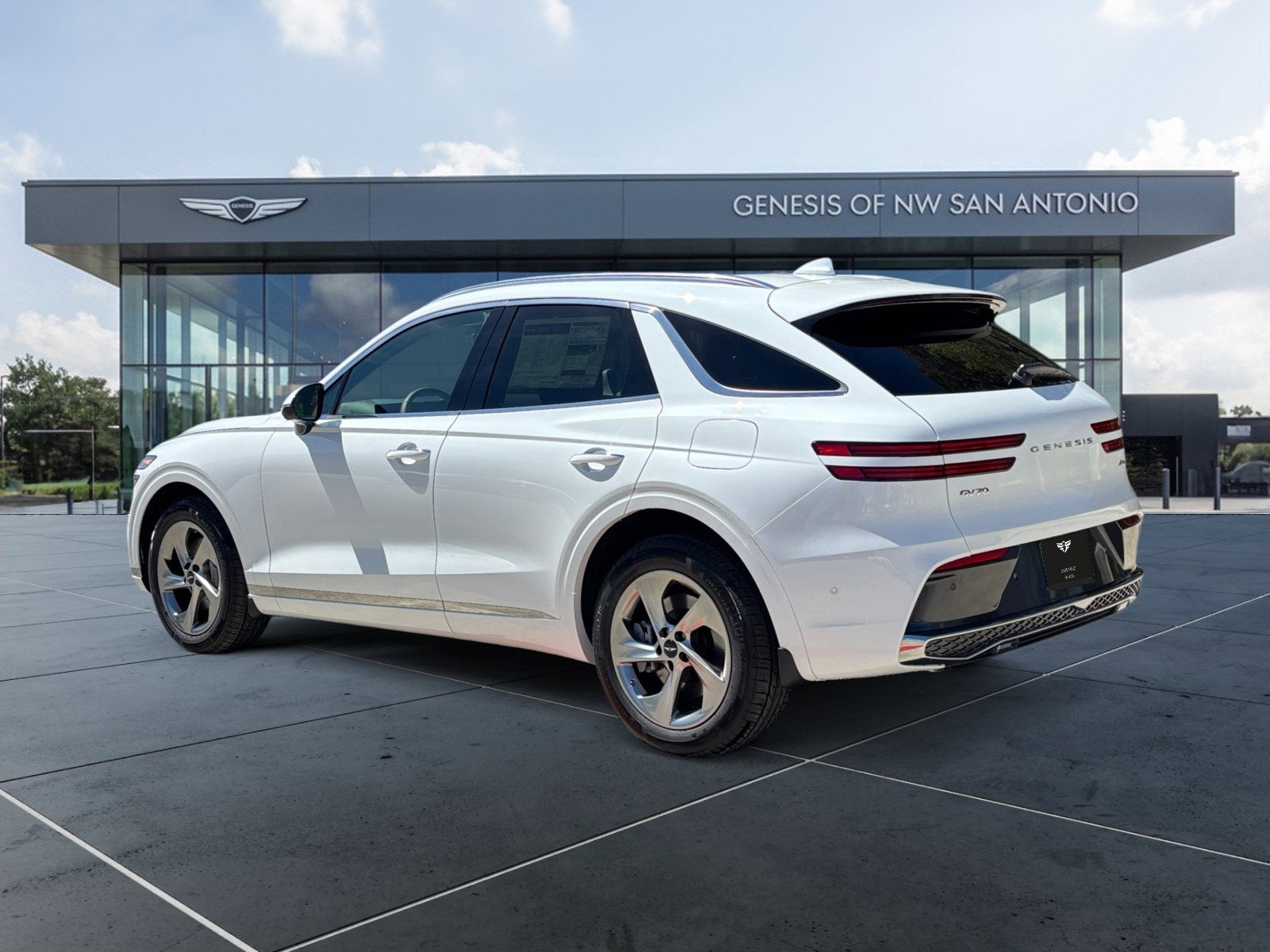 2026 Genesis GV70 2.5T ADVANCED