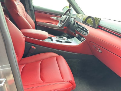 2026 Genesis GV70 3.5T Sport Advanced