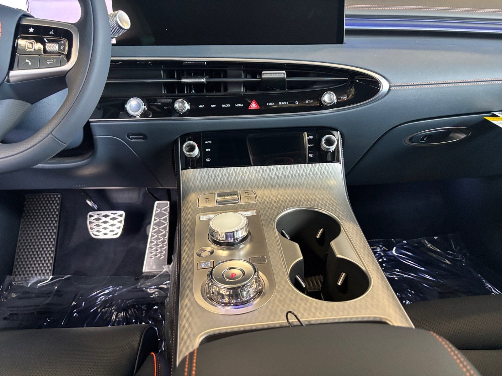 2026 Genesis GV70 2.5T Sport Prestige