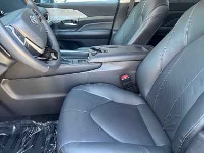 2024 Toyota Grand Highlander Platinum