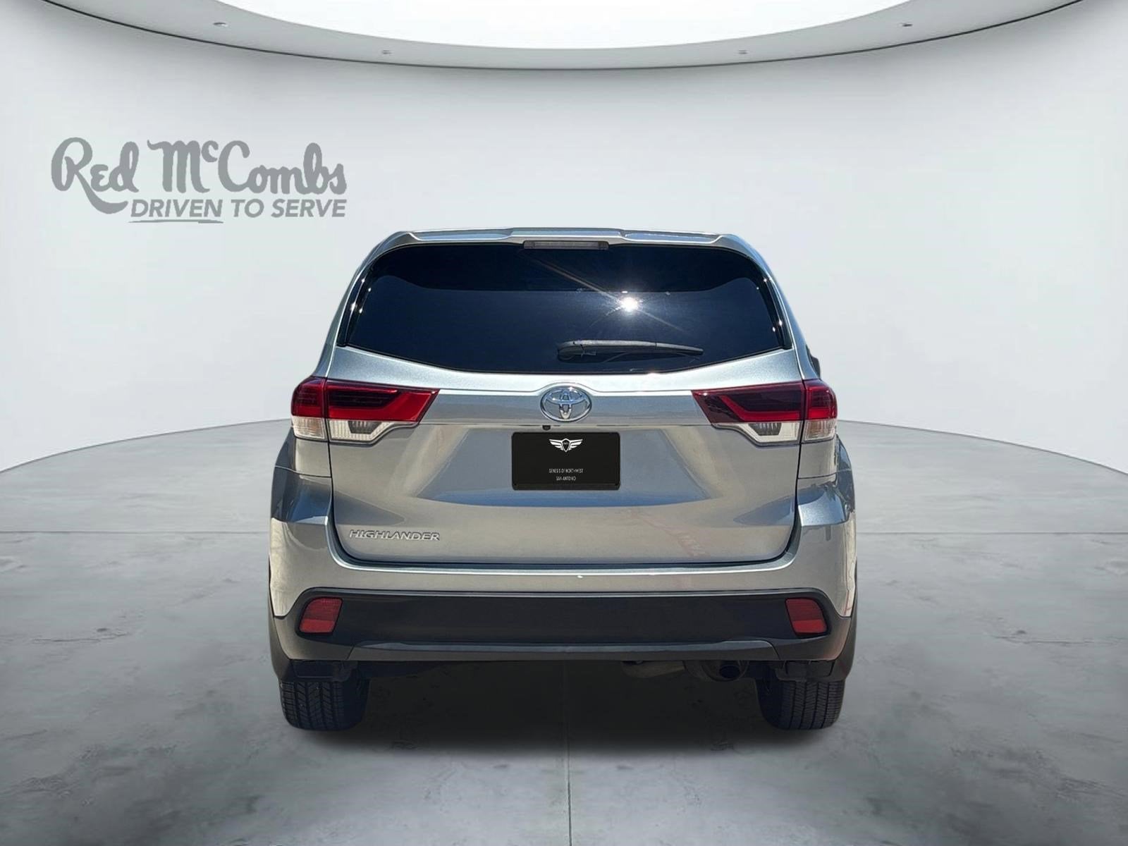 2019 Toyota Highlander LE