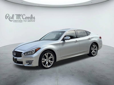 2015 INFINITI Q70 3.7