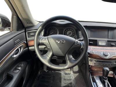 2015 INFINITI Q70 3.7