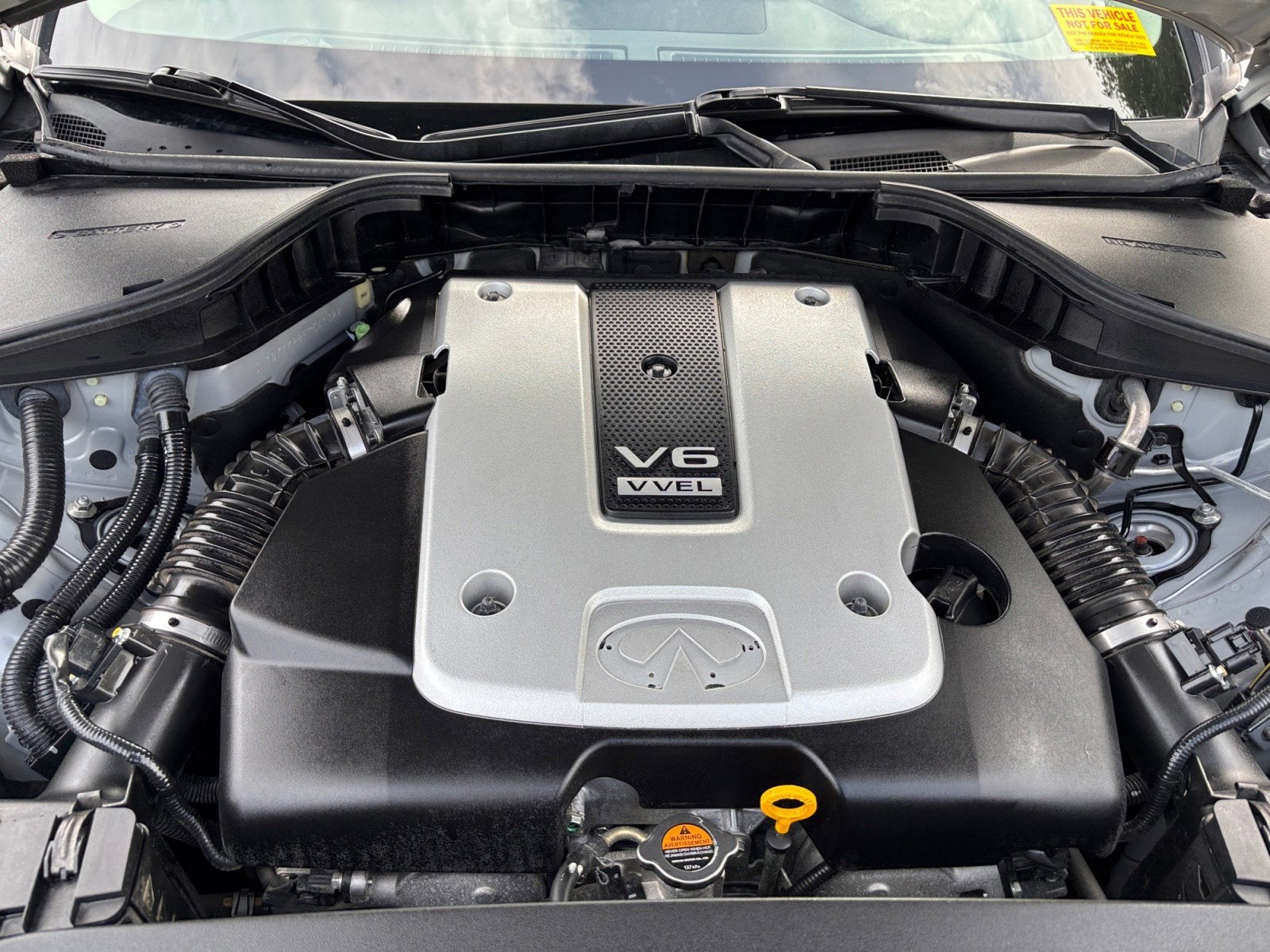 2015 INFINITI Q70 3.7