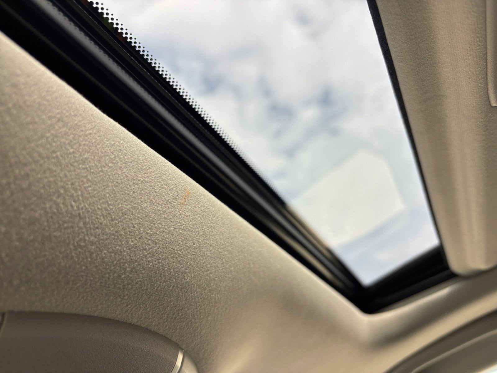 2015 INFINITI Q70 3.7