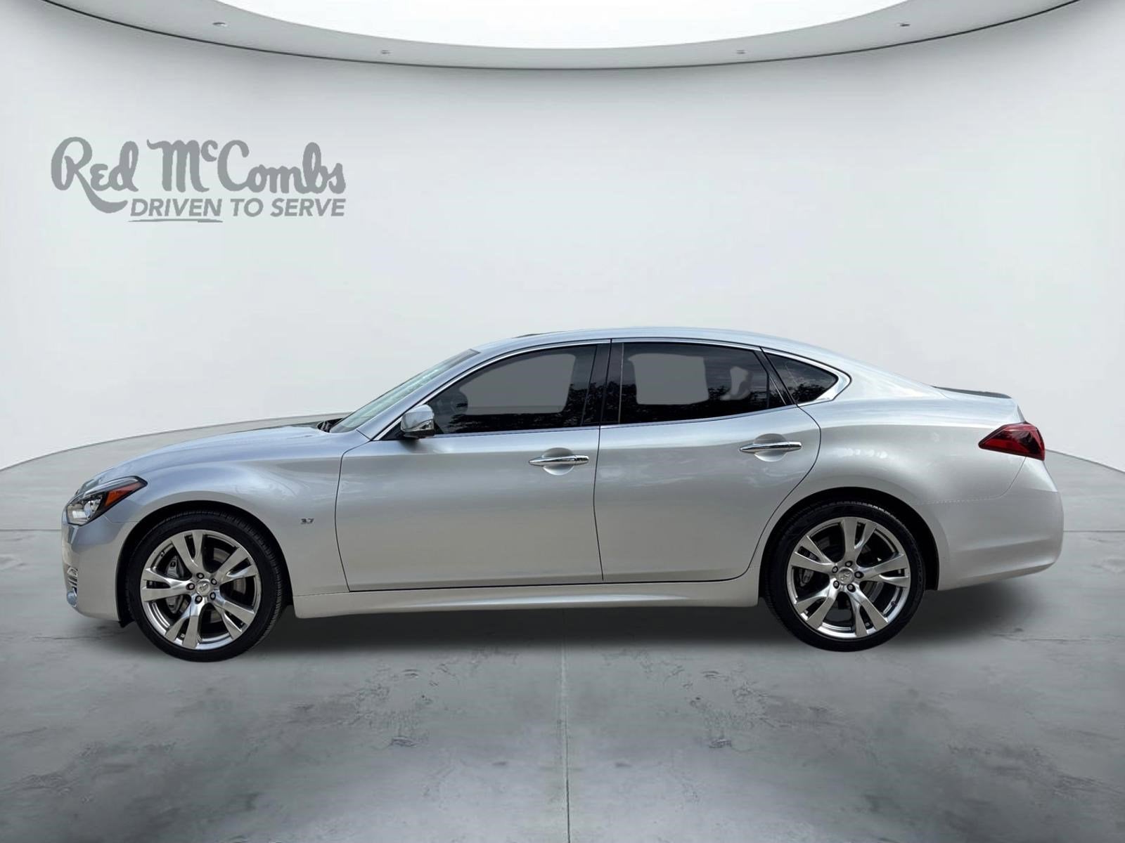 2015 INFINITI Q70 3.7