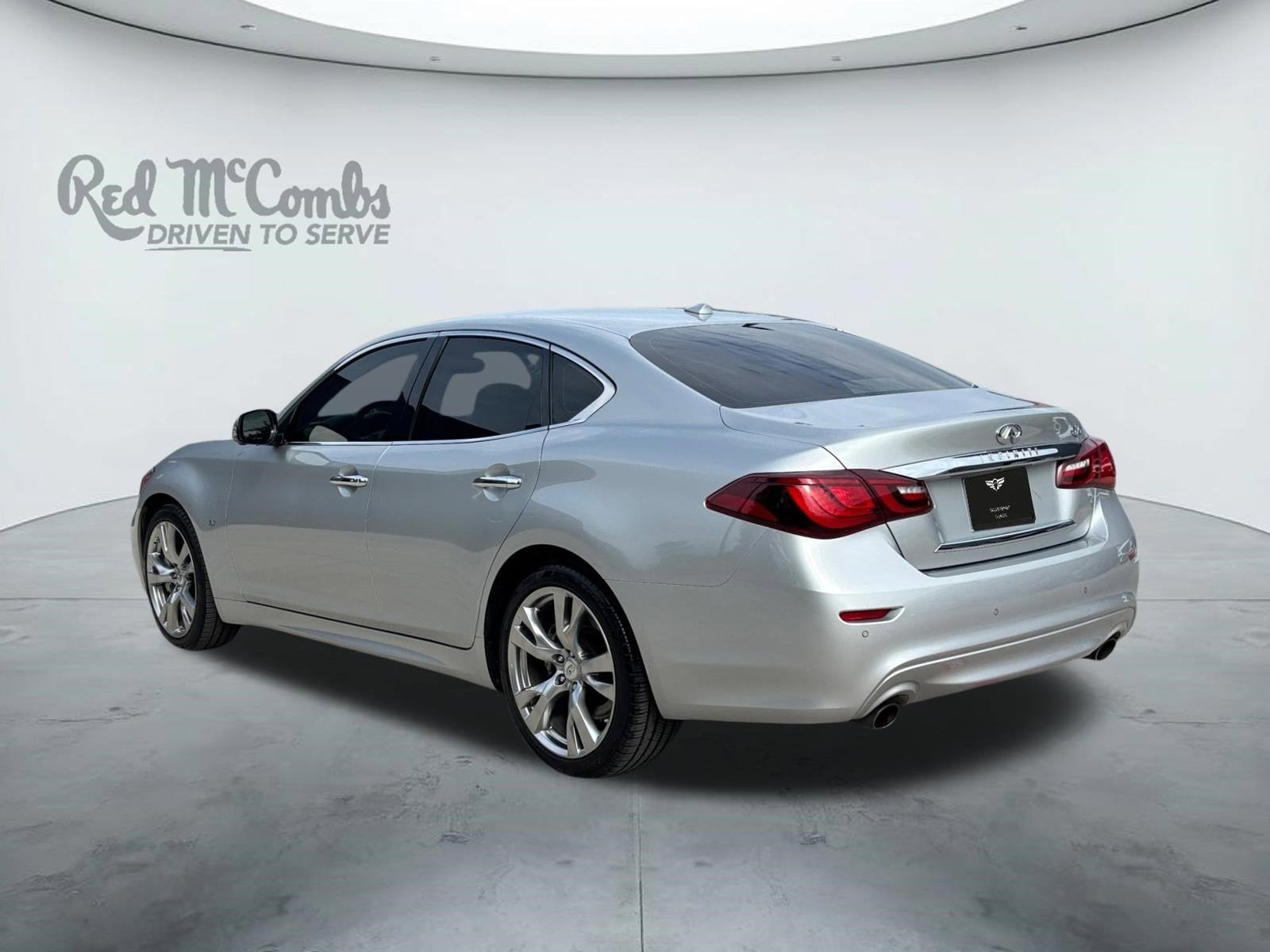2015 INFINITI Q70 3.7