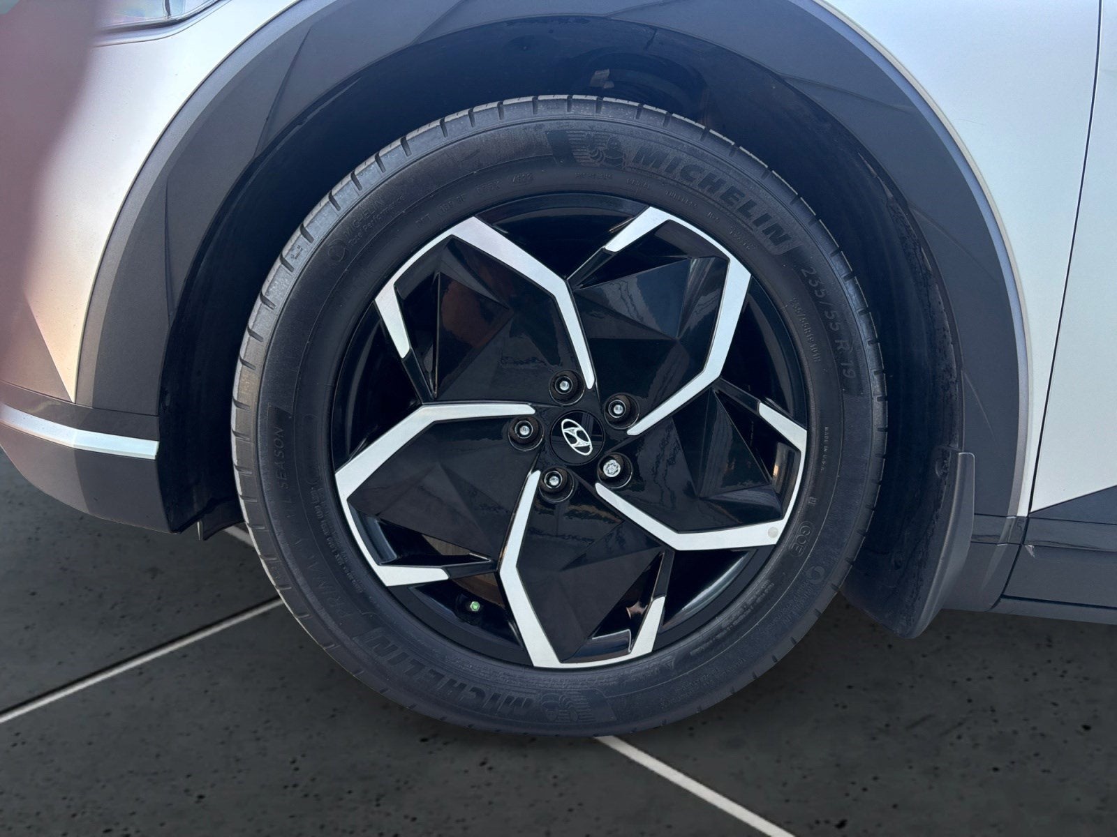 2023 Hyundai IONIQ 5 SEL