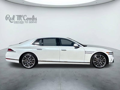 2025 Genesis G90 e-SC
