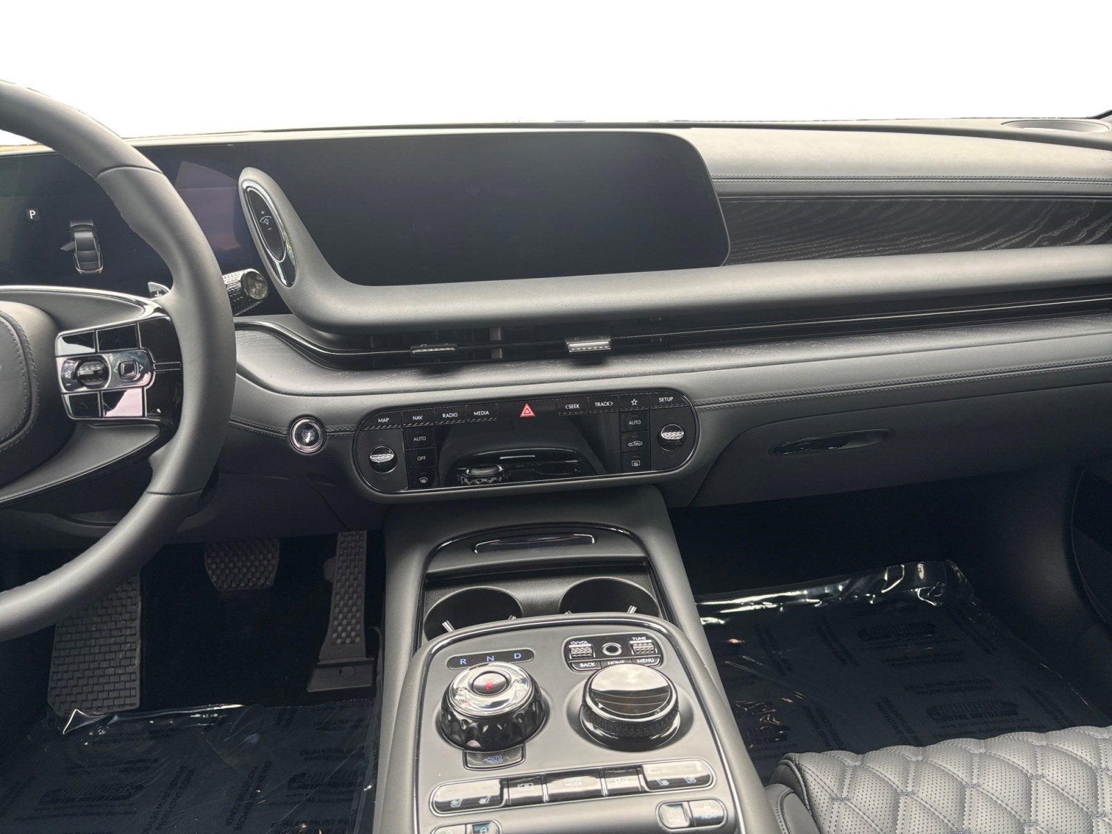 2026 Genesis G90 3.5T E-SC MHEV PRESTIGE BLACK