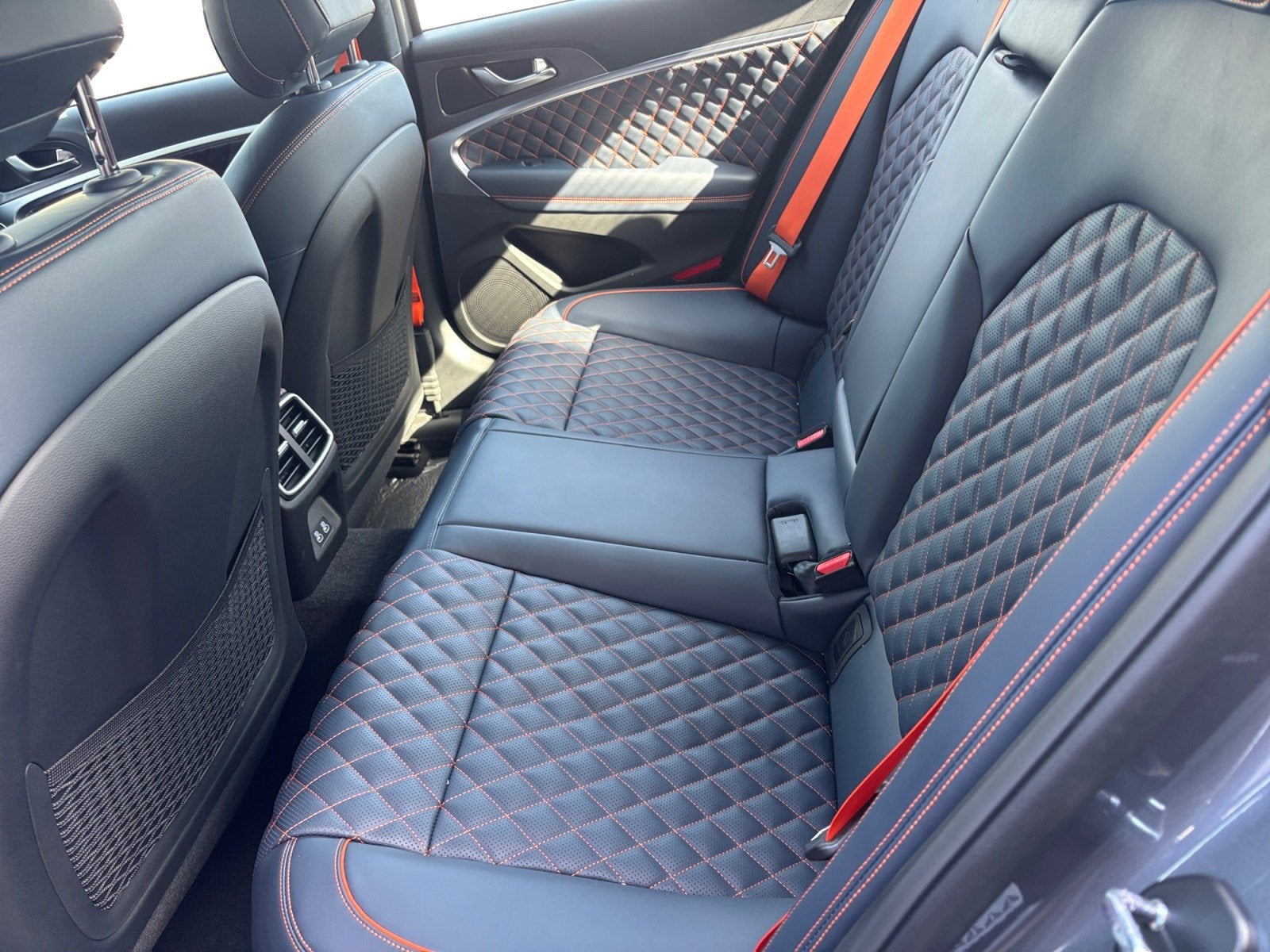 2026 Genesis G70 3.3T Prestige Graphite
