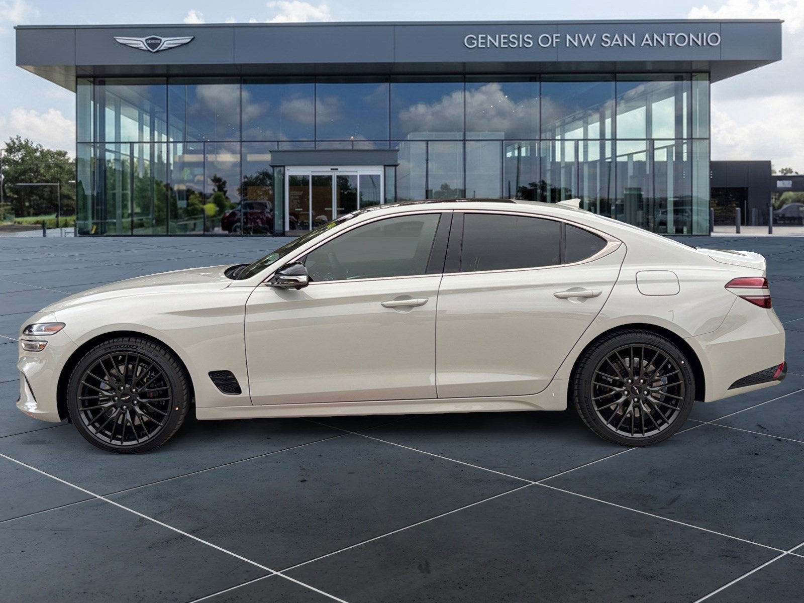 2026 Genesis G70 3.3T PRESTIGE GRAPHITE