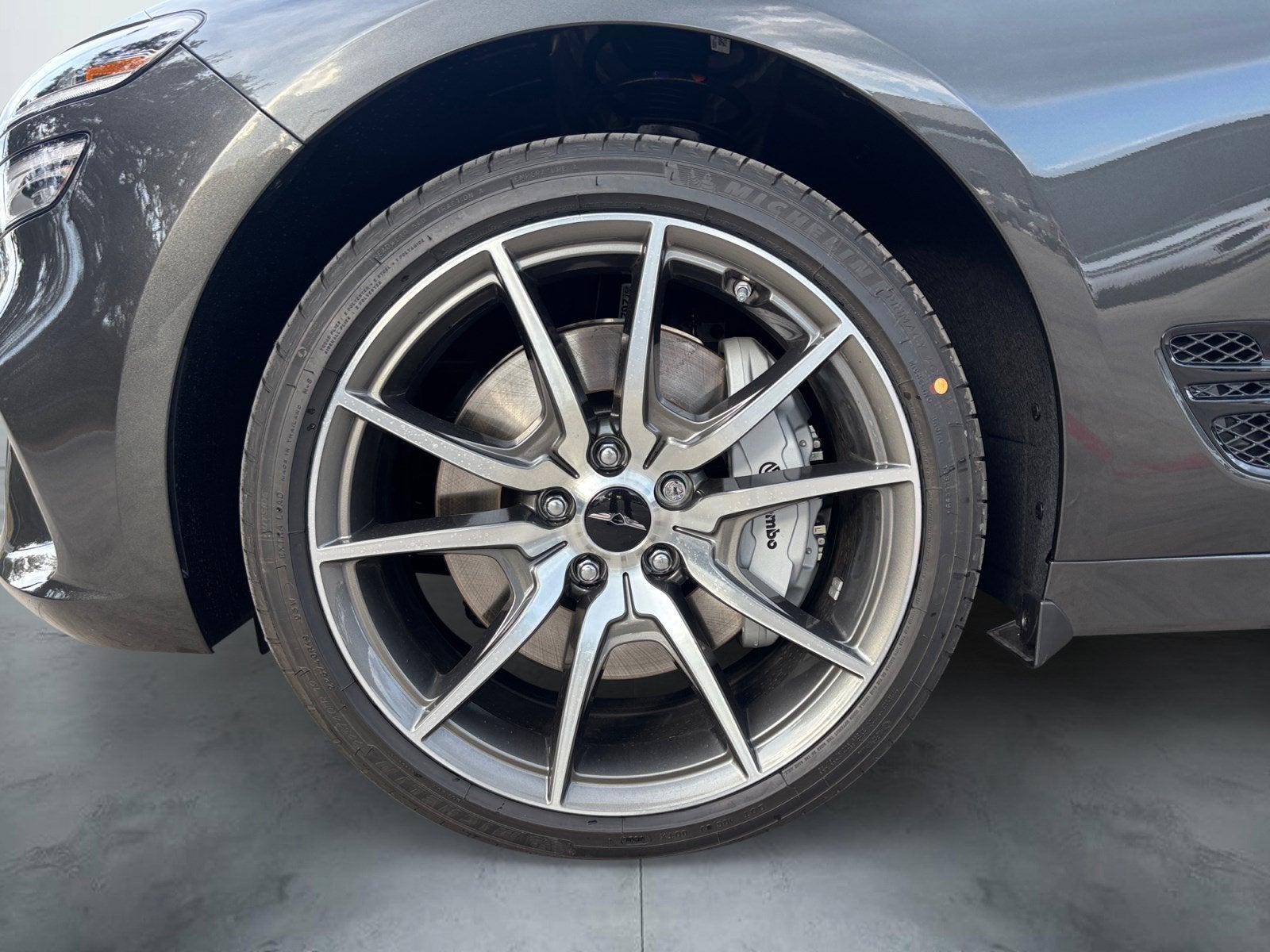 2026 Genesis G70 2.5T Prestige