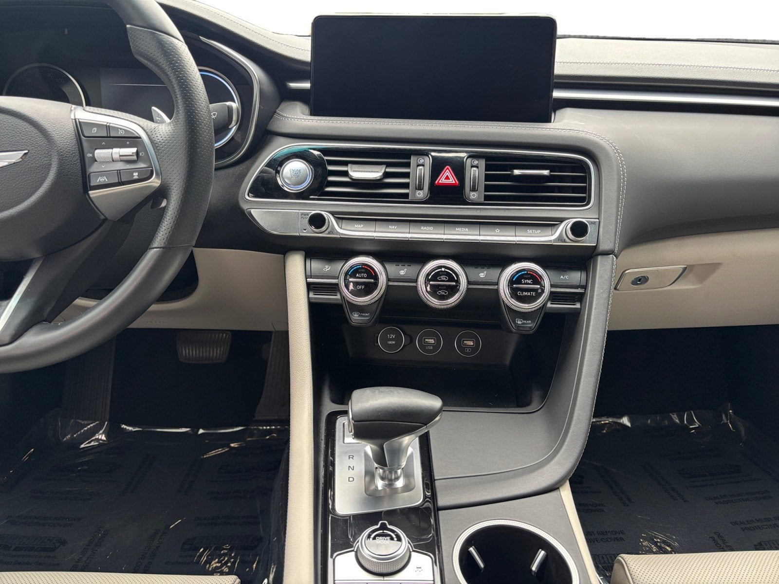 2023 Genesis G70 2.0T