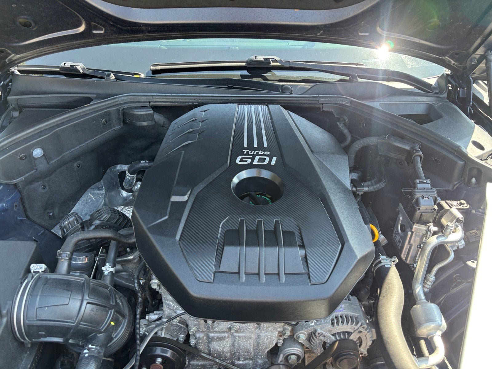 2023 Genesis G70 2.0T