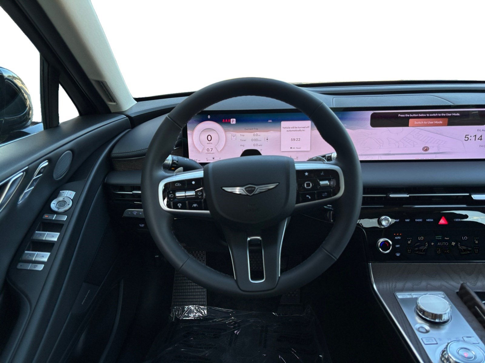 2027 Genesis G80 Base