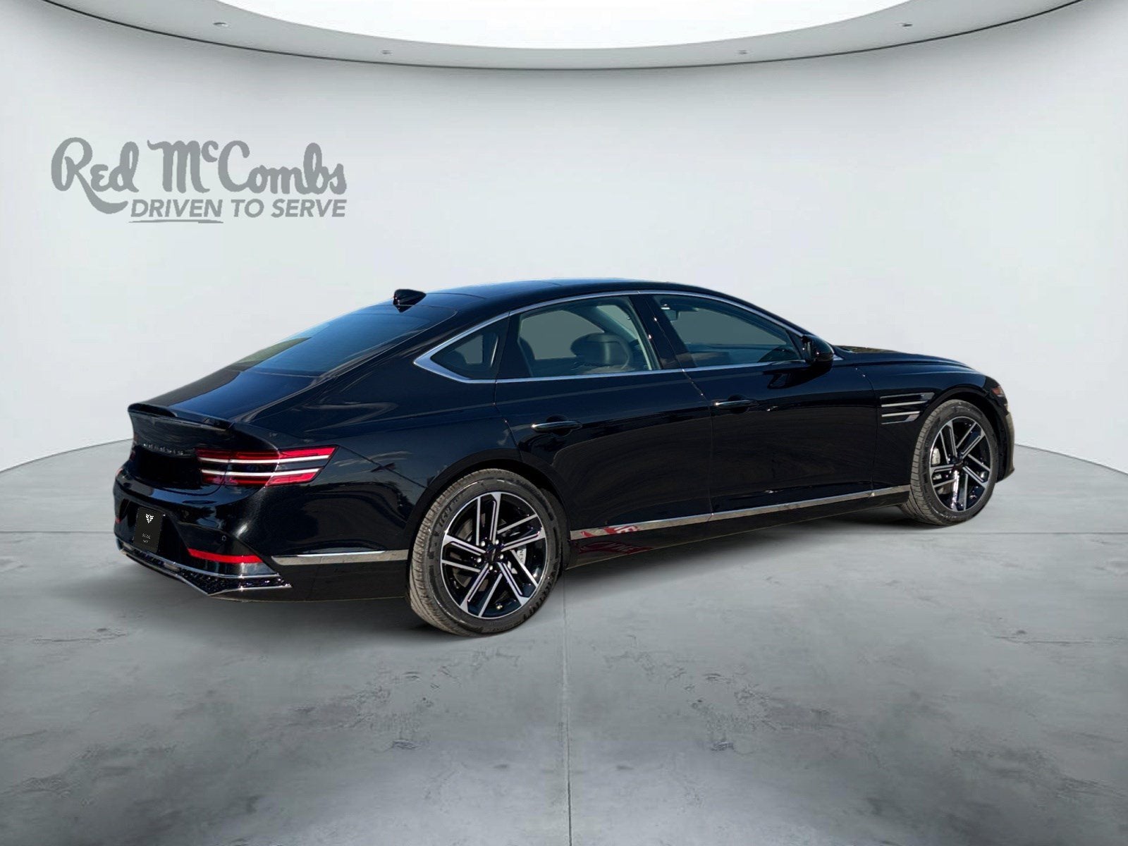 2027 Genesis G80 Base