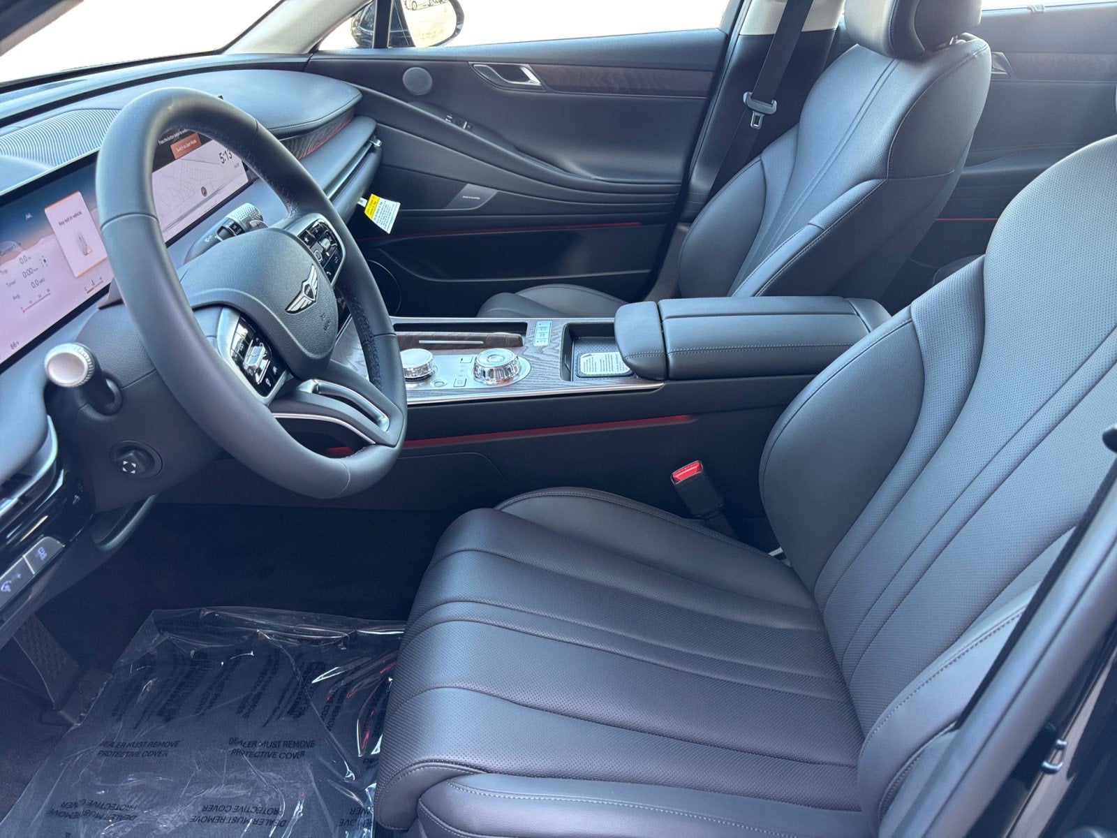 2027 Genesis G80 Base