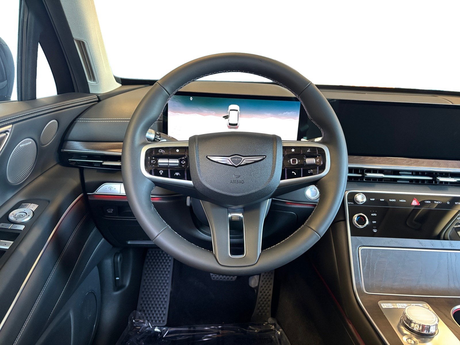 2027 Genesis GV80 Base