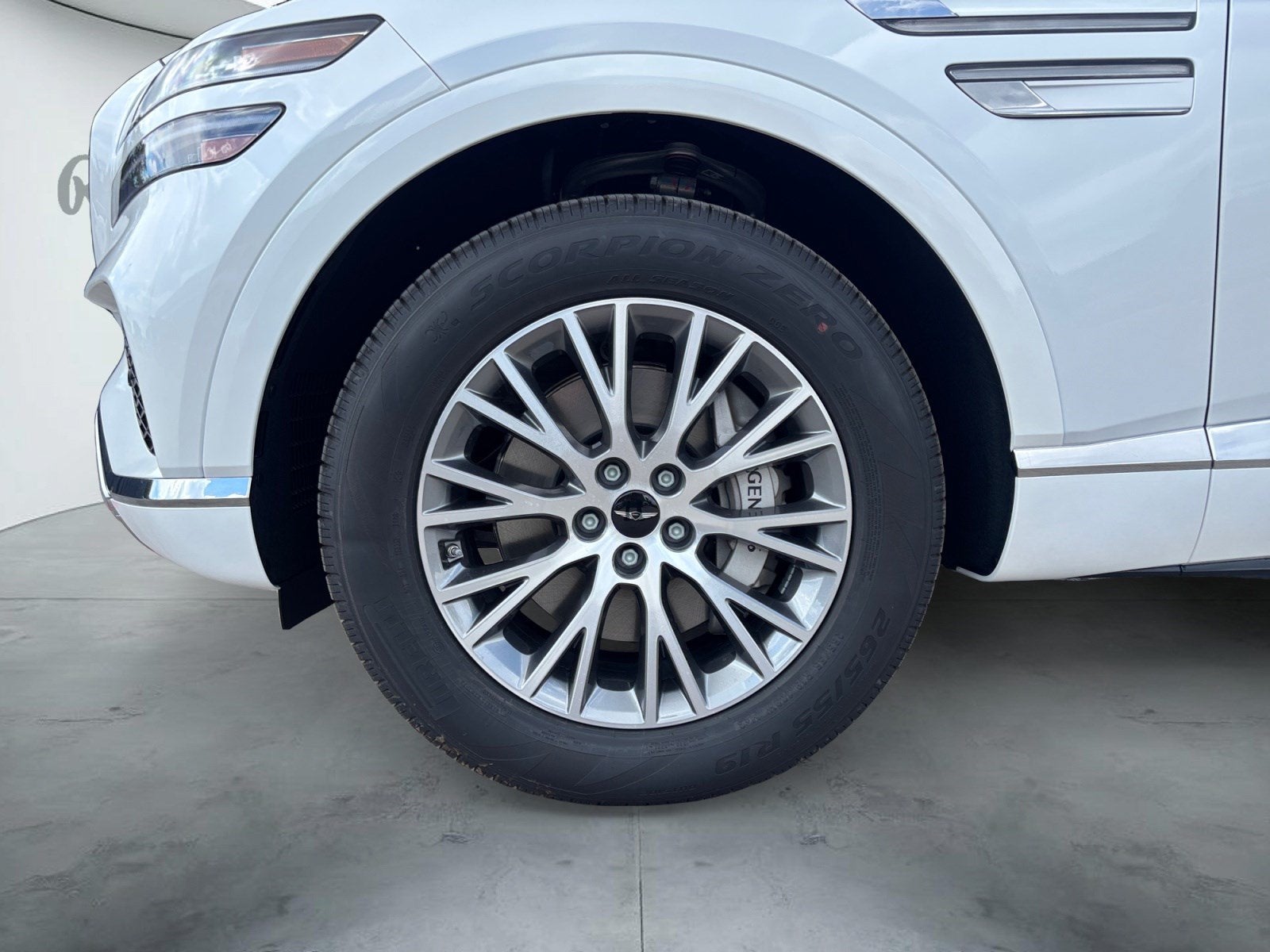2027 Genesis GV80 2.5T