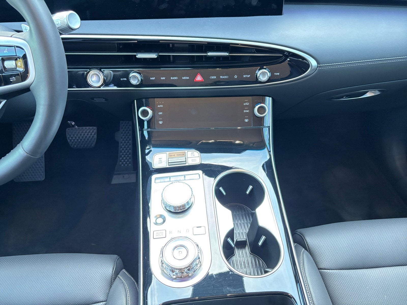 2026 Genesis GV70 2.5T