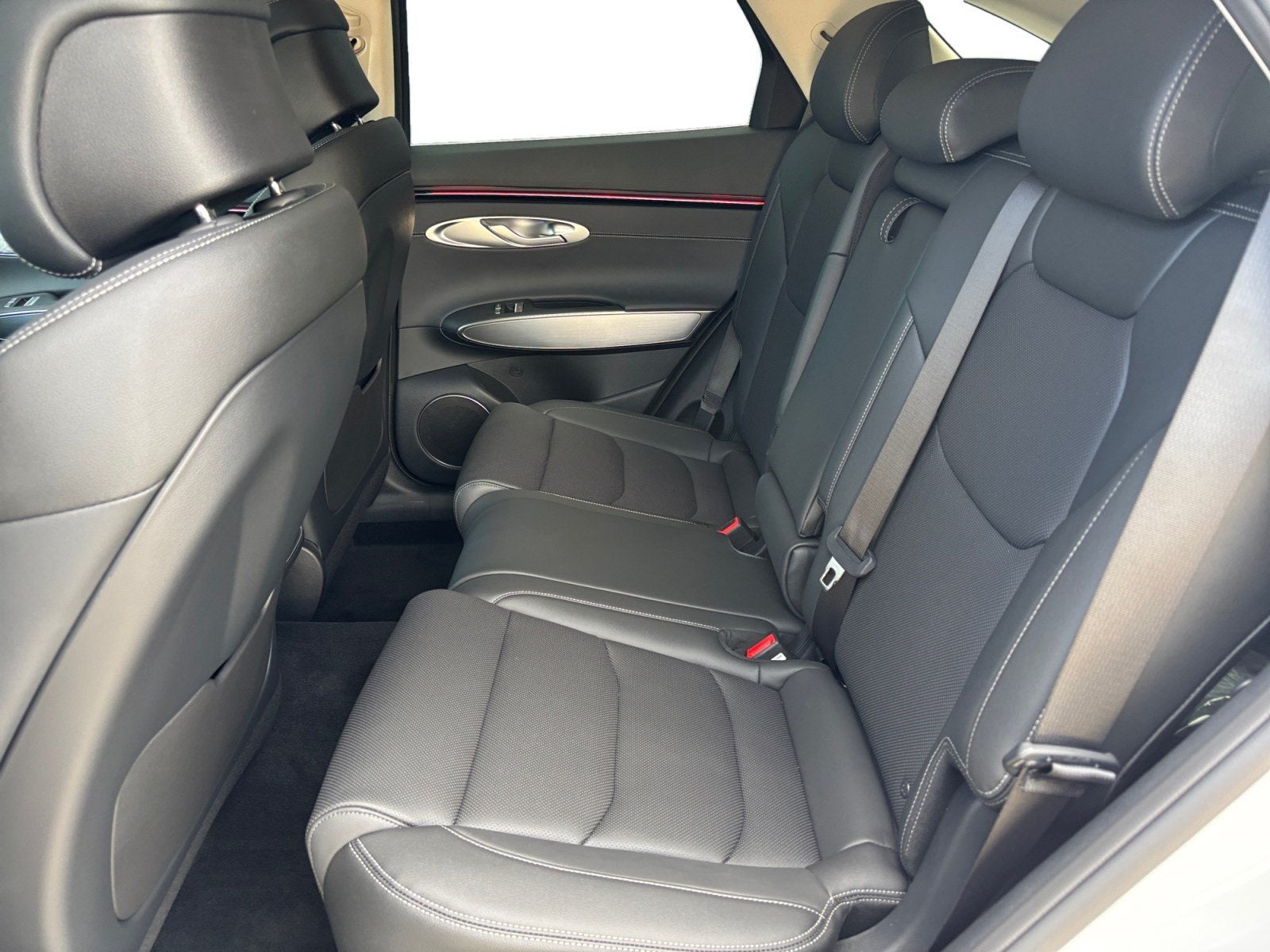 2027 Genesis GV70 2.5T Select