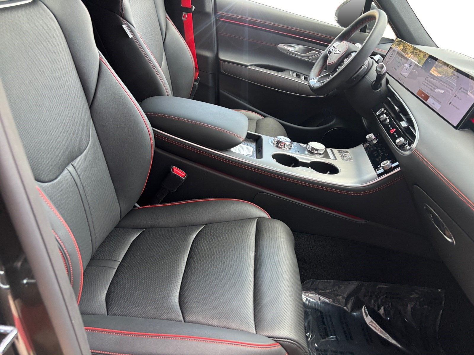 2027 Genesis GV70 2.5T Sport Prestige