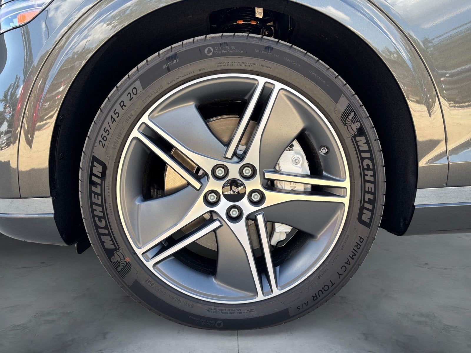 2027 Genesis GV70 PRESTIGE