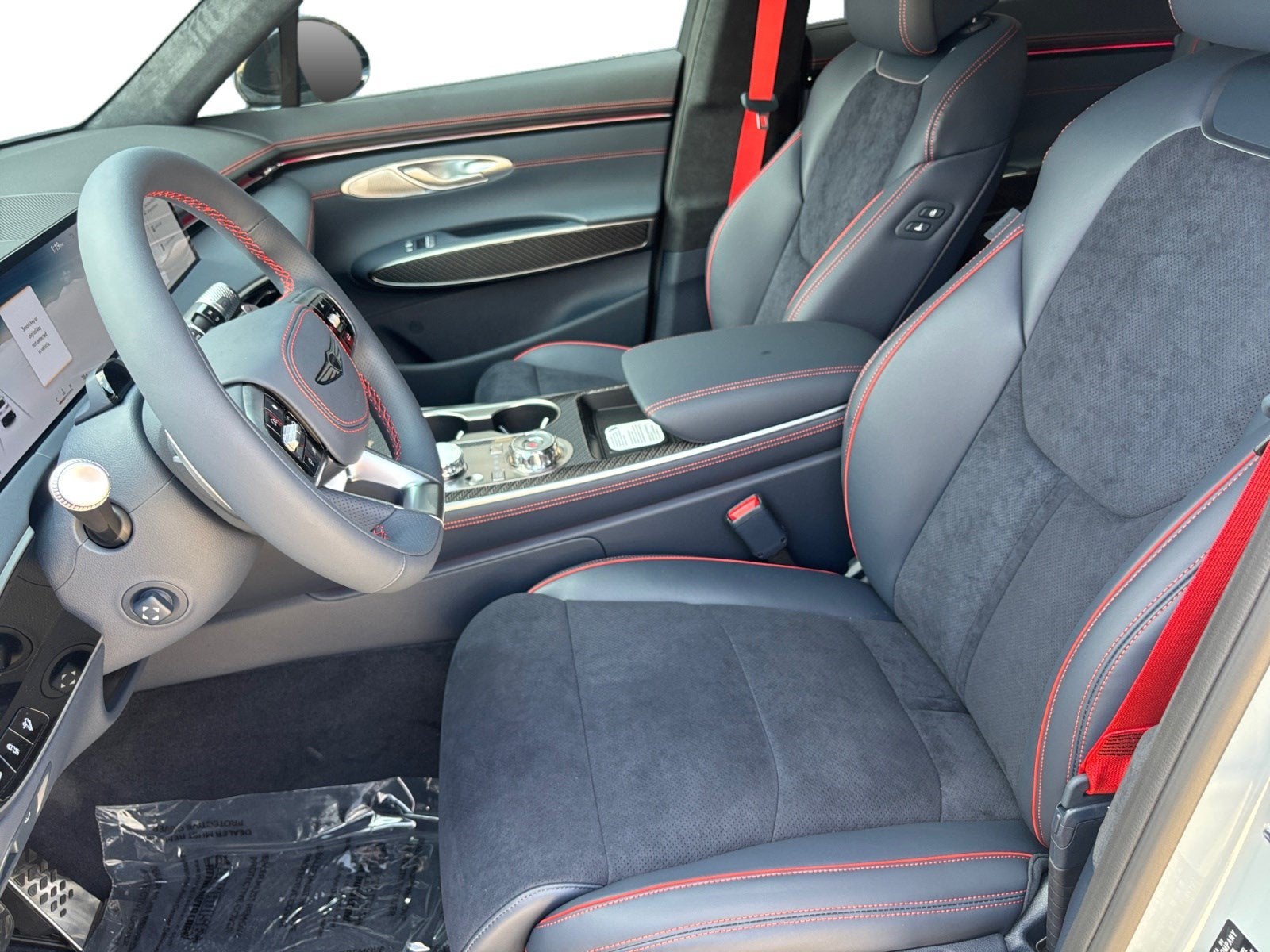 2027 Genesis GV70 3.5T PRESTIGE GRAPHITE