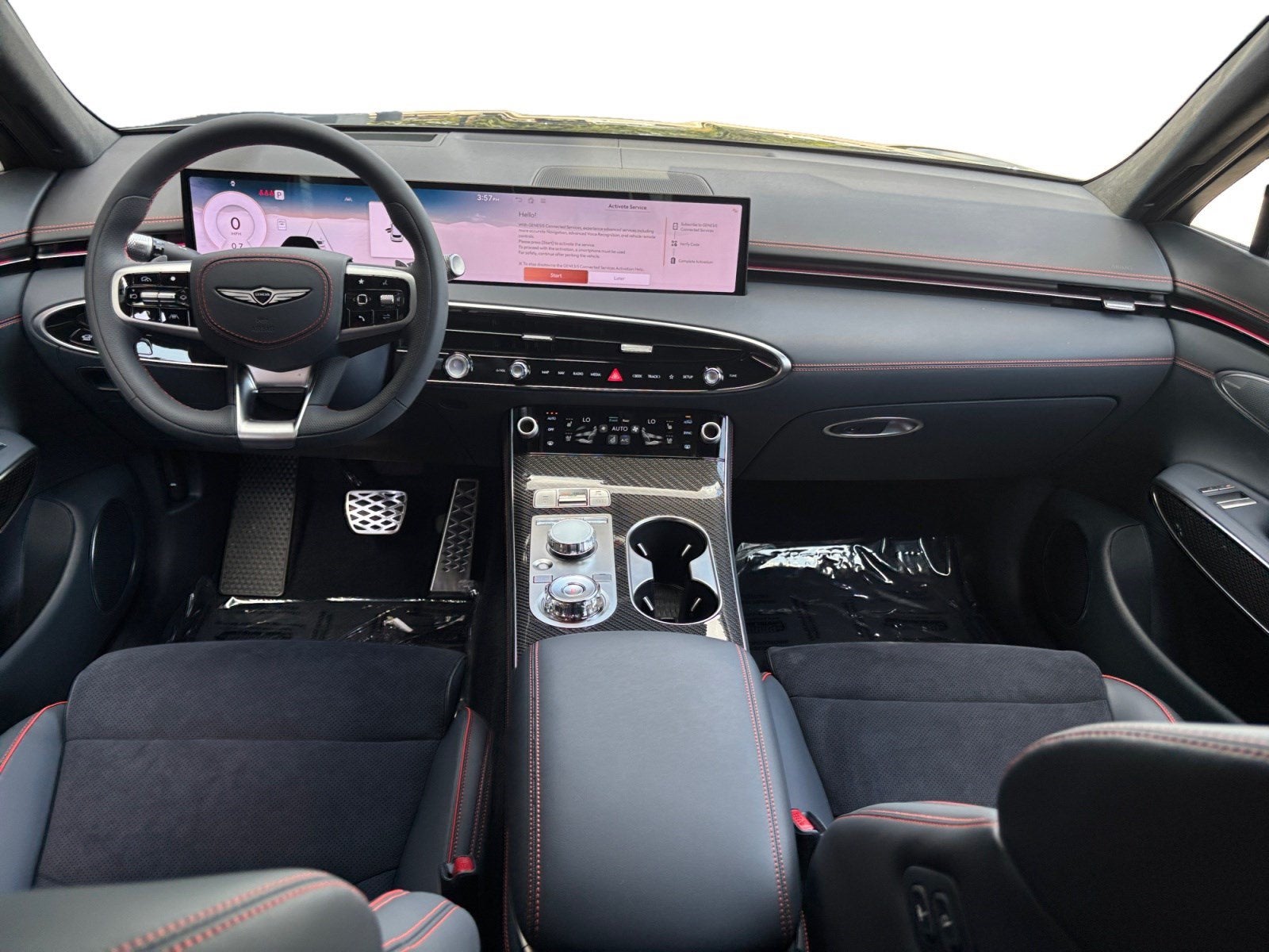 2027 Genesis GV70 Base