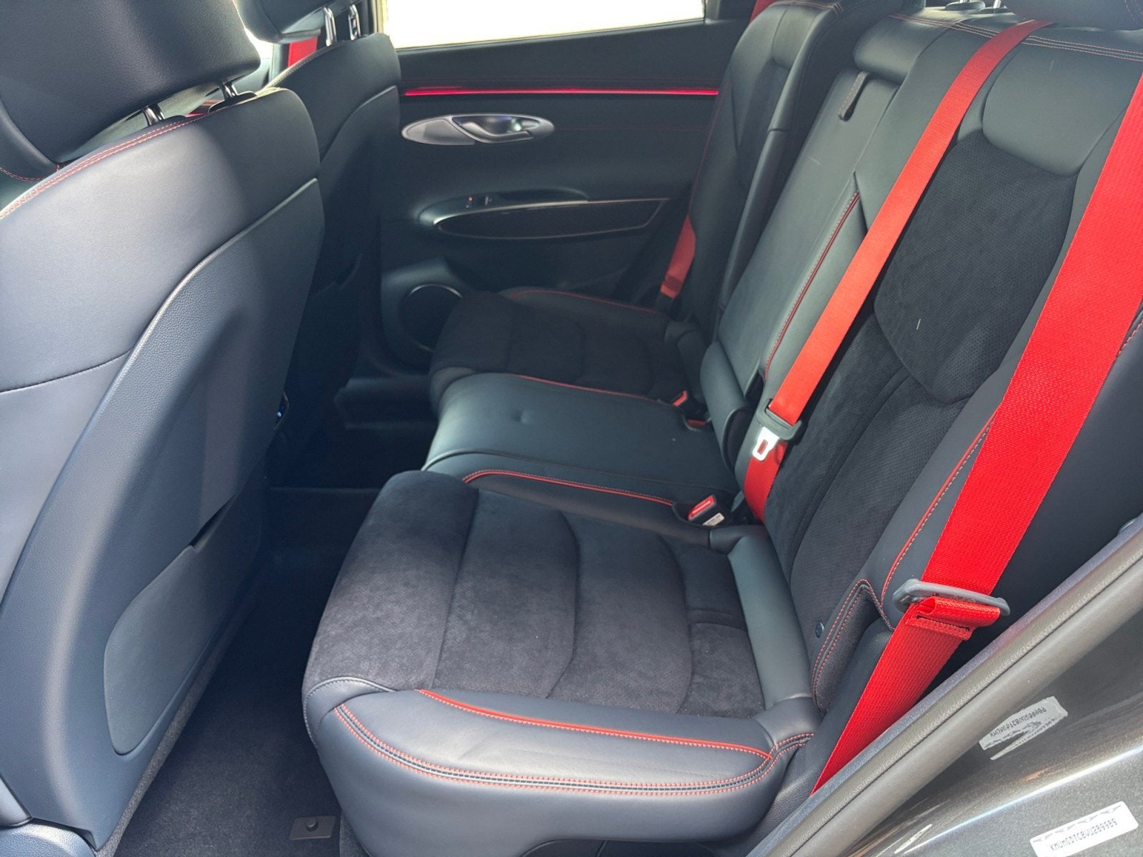 2027 Genesis GV70 Base