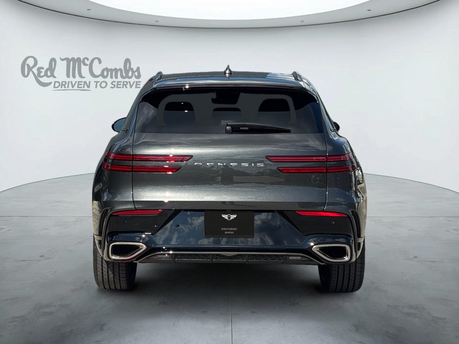 2027 Genesis GV70 Base