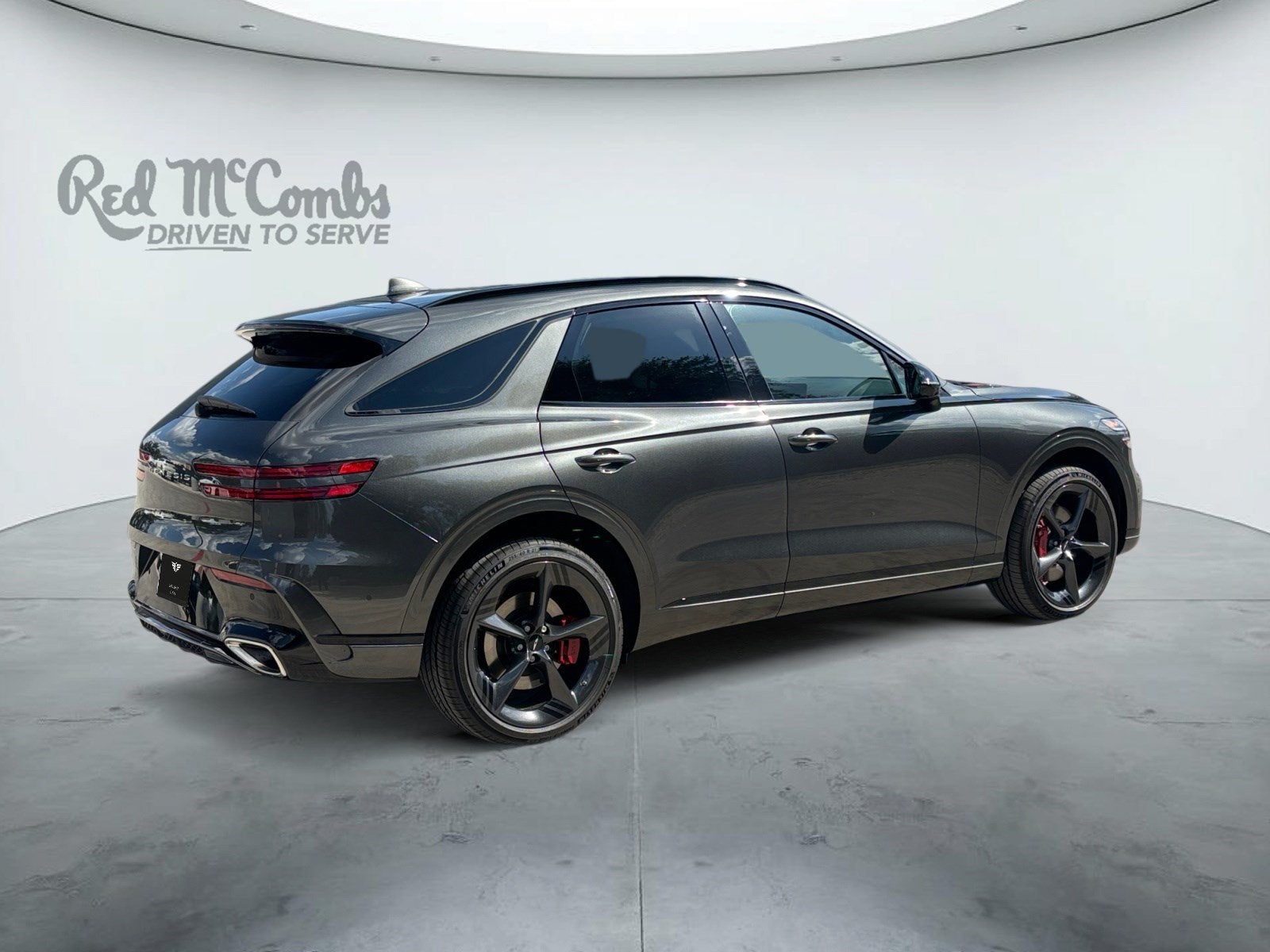 2027 Genesis GV70 Base
