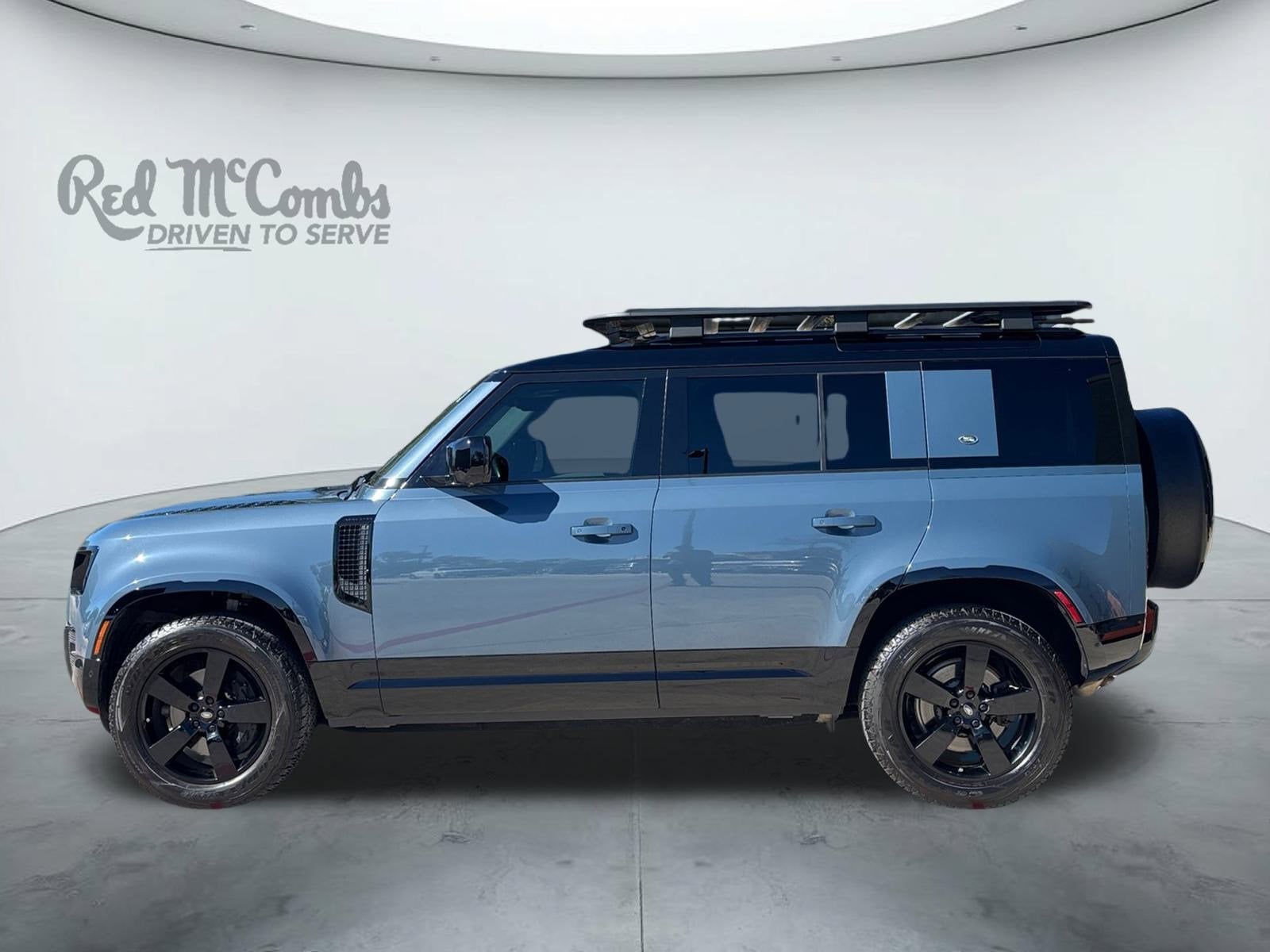 2023 Land Rover Defender X-Dynamic SE