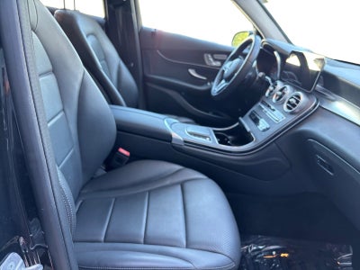 2021 Mercedes-Benz GLC GLC 300