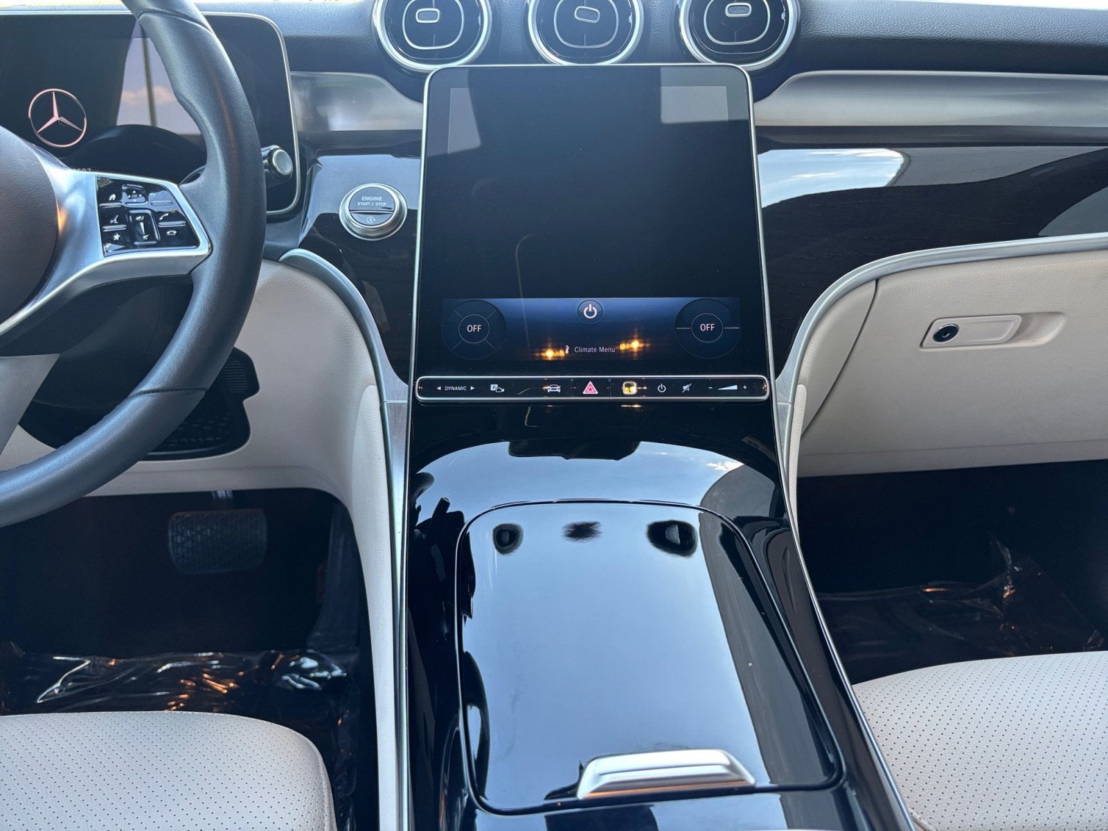 2025 Mercedes-Benz GLC GLC 300