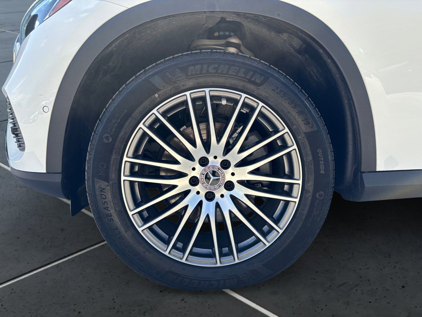 2025 Mercedes-Benz GLC GLC 300