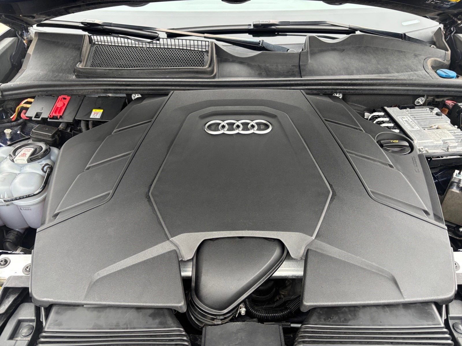 2021 Audi Q8 Premium Plus