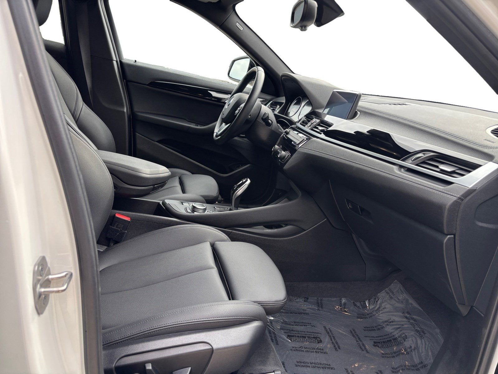 2023 BMW X2 sDrive28i