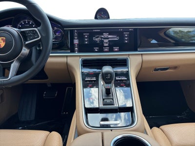 2018 Porsche Panamera 4S